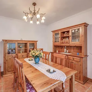 Parets Santanyí